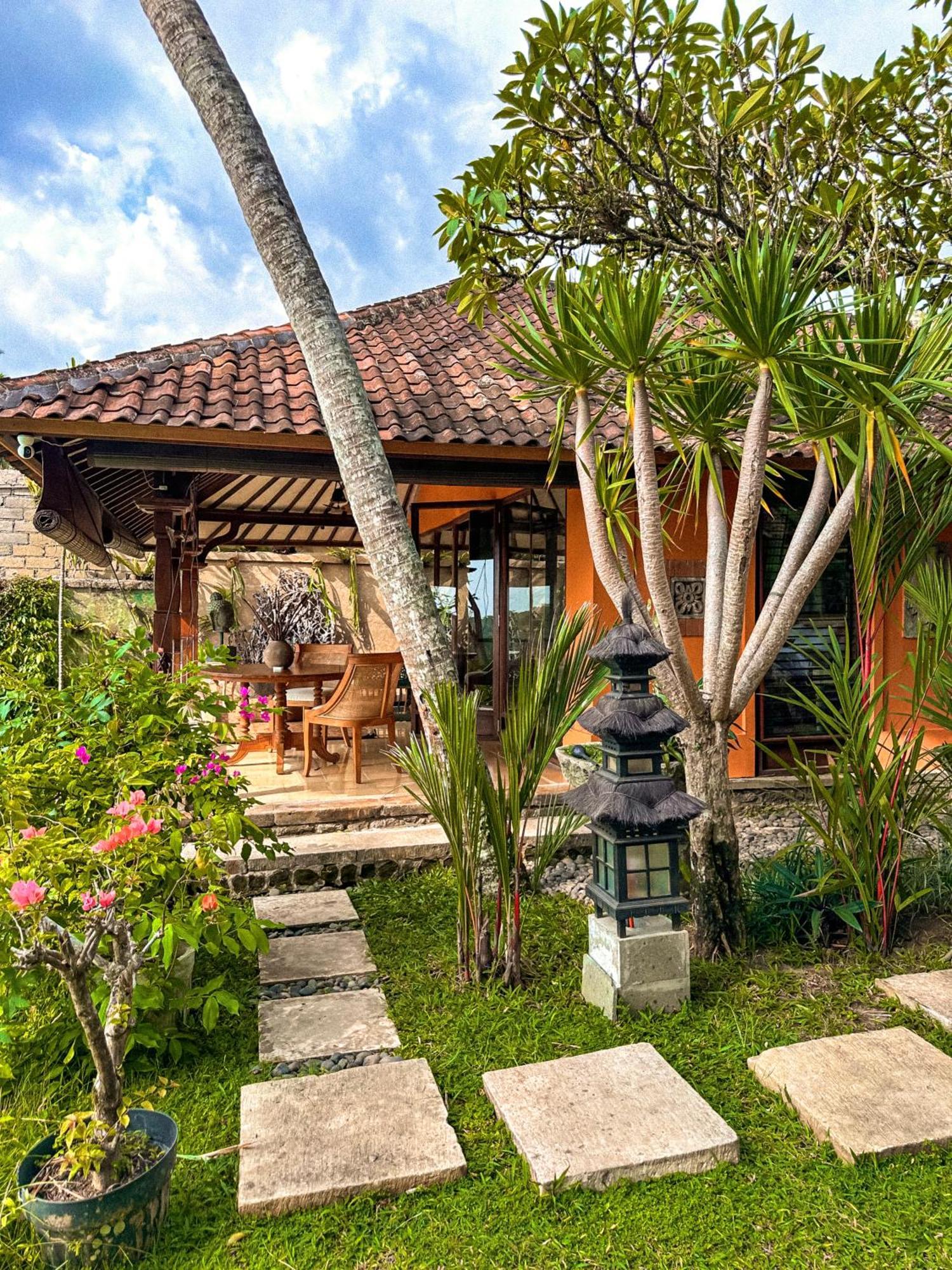 Bali Maison Frühstückspension *